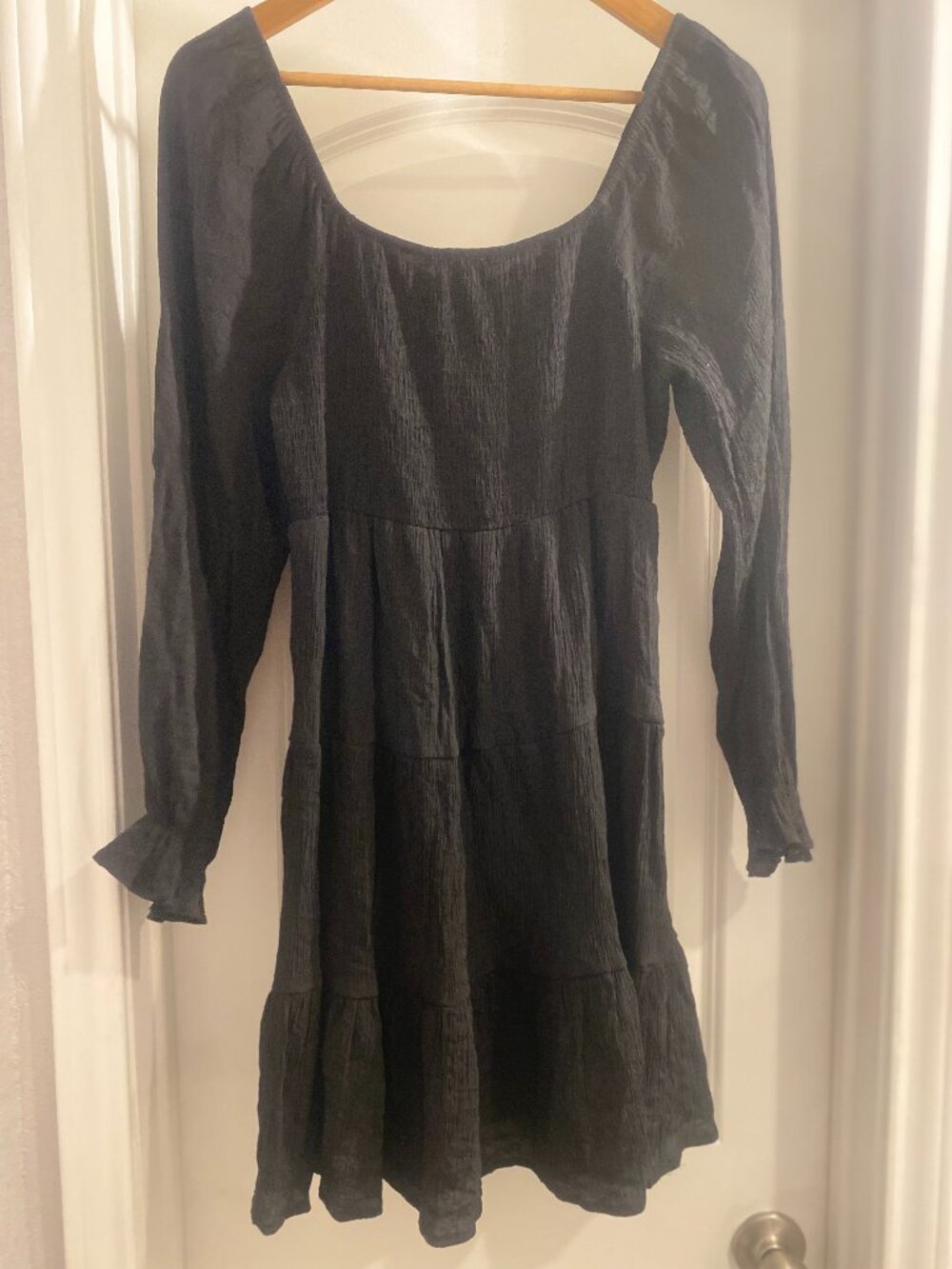 Andrée by Unit Black Tiered Long Sleeve Mini Dress Size Medium